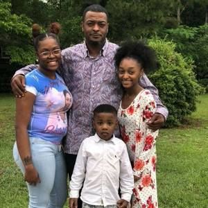 Meet your Posher, Marlon